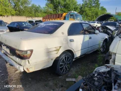 Toyota Crown. GS141, 1GFE ����