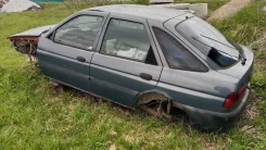 Ford Escort. WF0AXXGCAATD28289, 1.6L ����