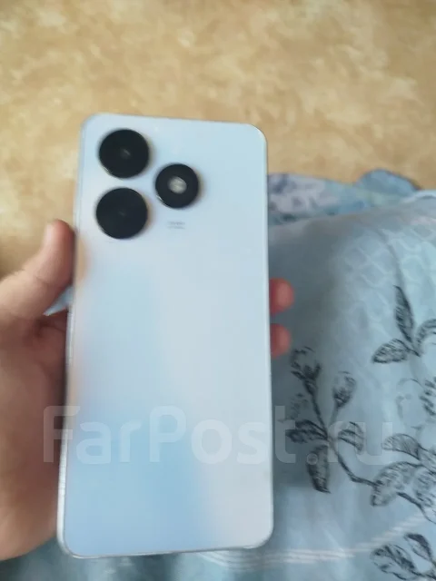 Tecno Spark 20. �/�, 64 ��, ���������, 3G ����