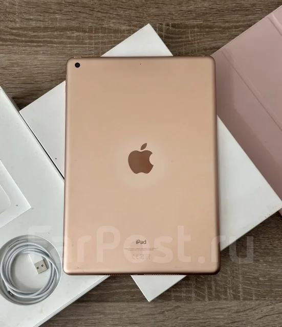 Apple iPad 7. ������ 128 �� ����