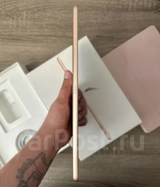 Apple iPad 7. ������ 128 �� ����