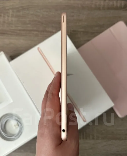 Apple iPad 7. ������ 128 �� ����