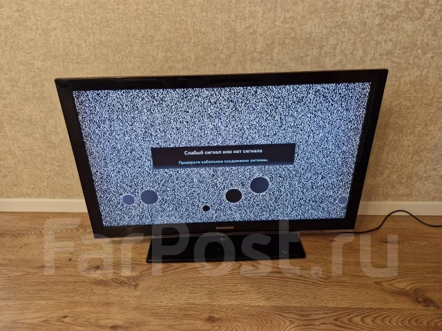 Samsung LE40C530. LED ����