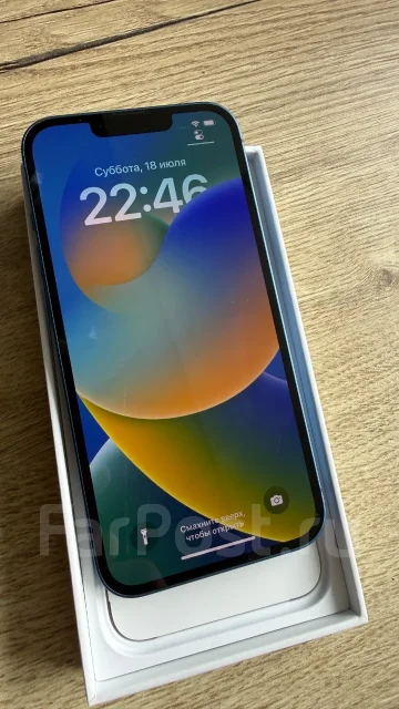 Apple iPhone 13. �/�, 256 ��, 3G, 4G LTE, NFC, eSIM, ������������ ������� ����