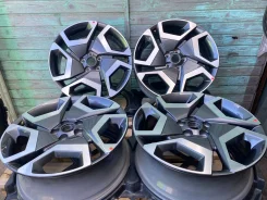 Hyundai. 7.5x20", 5x114.3, ET49.5, �� 67,1���. ����