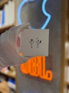 Apple AirPods 4 ����