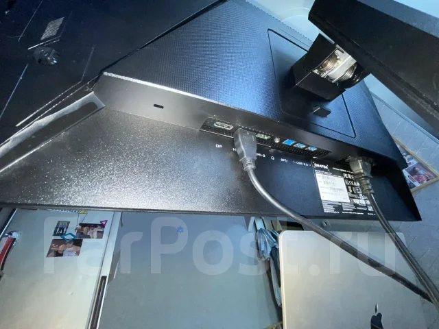 Gigabyte. 23.8", ���������� �� (LCD, LED, QLED) ����