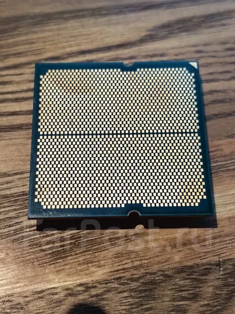 AMD Ryzen 9 7900X ����
