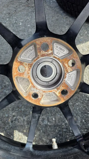 Enkei RSM9. 7.5x18", 5x114.3, ET48 ����