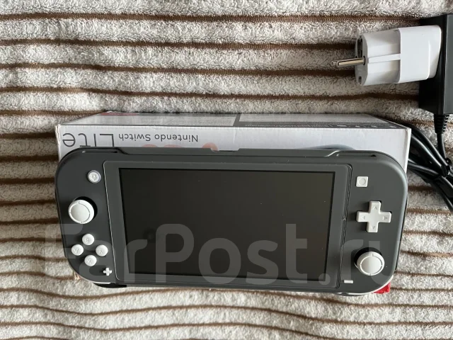 Nintendo Switch Lite ����