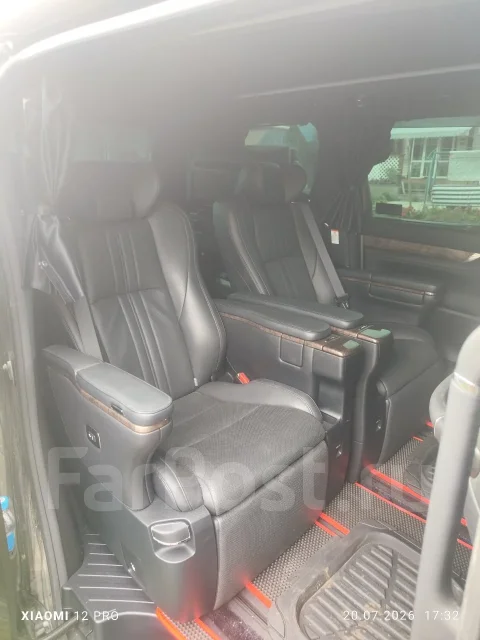 Toyota Alphard. ��������, 4wd, 2.5 (152��.�.), ������, 102 000����. �� ����