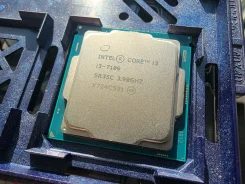 Intel Core i3-7100 ����