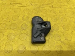������ �������� � ����� Volkswagen Touareg 2019 5Q0907275B CR7 CVM 041282 5Q0907275B ����