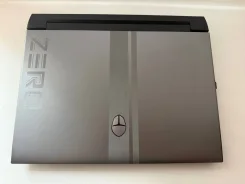 Thunderobot. 17.1", 2,2����, ��� 32 ��, ���� 1 024���, WiFi: 1, Bluetooth: 1, ����������� �� 10��. ����