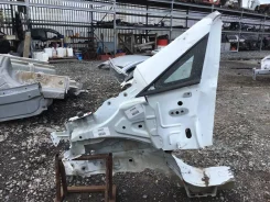 �������� �������� ����� Ford EcoSport (B515) 2014-2019 [GN1516021EA] GN1516021EA ����