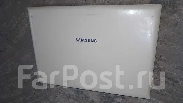 Samsung Q320. 13.4", 2,2����, ��� 2048 ��, ���� 120���, WiFi: 1 ����