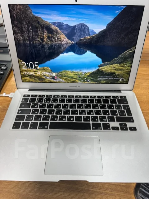 Apple MacBook Air 13. 13" ����