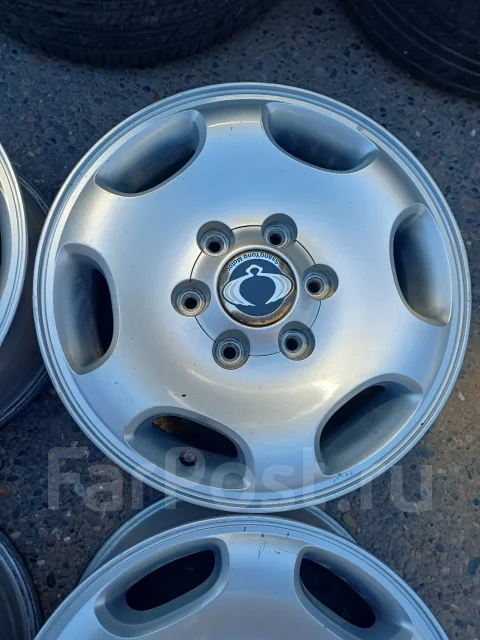 SsangYong. 7.0x16", 6x139.7, ET43, �� 107,1���. ����