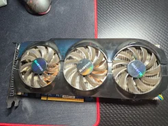 Radeon HD 7950 ����