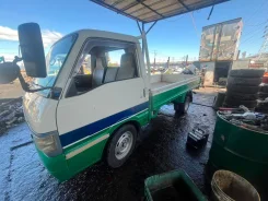 Mazda Bongo ����