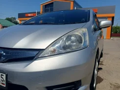 Honda Fit Shuttle. ��� �������� ����