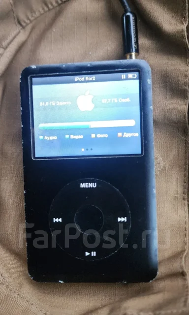 Apple iPod classic. ����