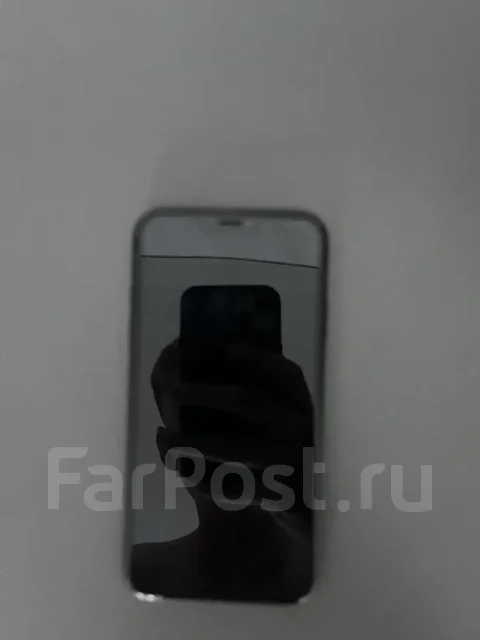 Apple iPhone 11. �/�, 64 ��, ������, 4G LTE, Dual-SIM ����