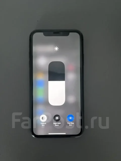 Apple iPhone 11. �/�, 64 ��, ������, 4G LTE, Dual-SIM ����