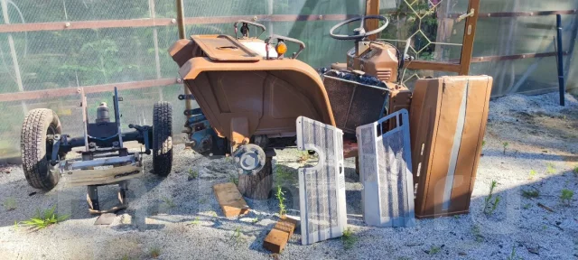 Kubota. B1600 ����