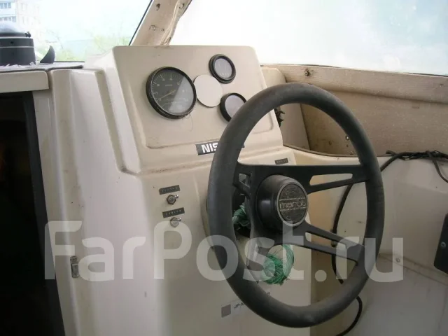 Nissan. 1990 ���, ����� 7��., ��������� ���������, 115��.�., ������ ����
