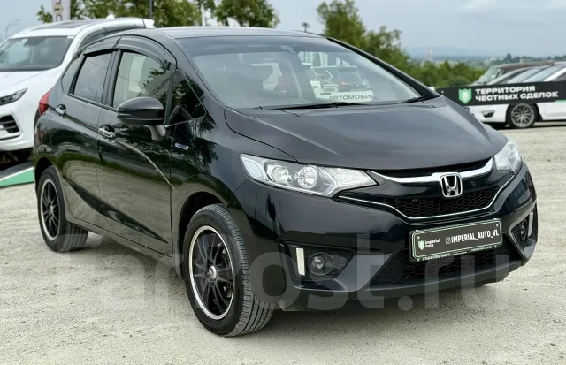 Honda Fit. �������, 4wd, 1.5 (110��.�.), ������, 181 000����. �� ����
