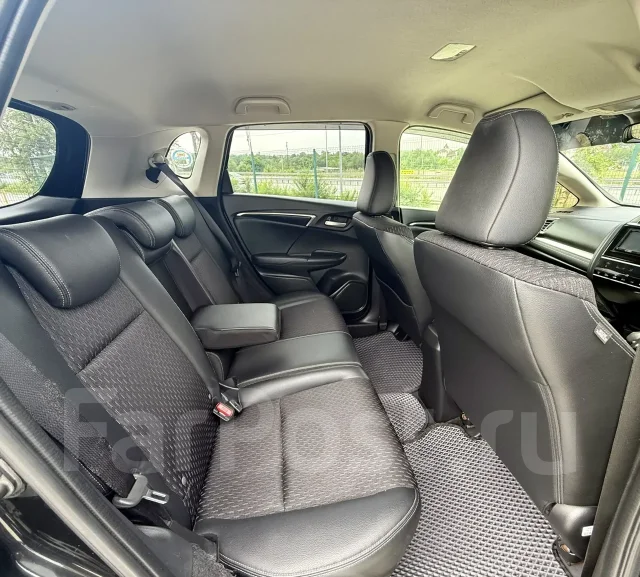 Honda Fit. �������, 4wd, 1.5 (110��.�.), ������, 181 000����. �� ����