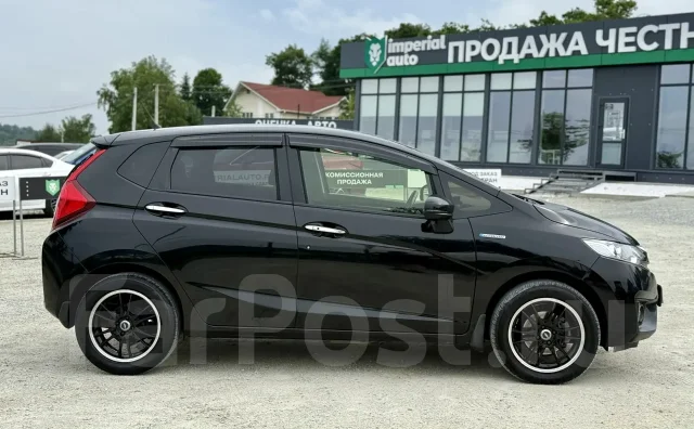 Honda Fit. �������, 4wd, 1.5 (110��.�.), ������, 181 000����. �� ����