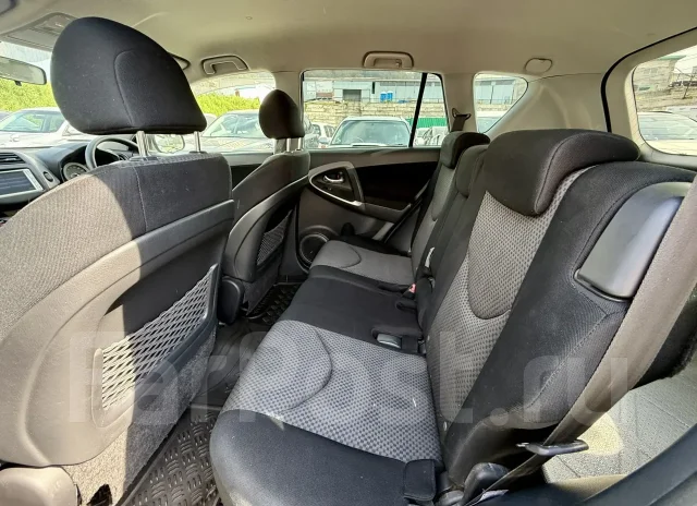 Toyota RAV4. �������, 4wd, 2.4 (170��.�.), ������, 175 000����. �� ����