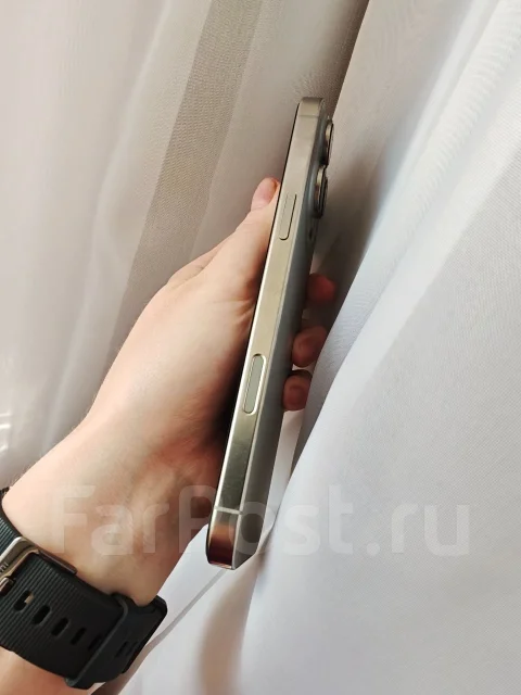 Apple iPhone 16 Pro Max. �/�, 8 ��, �����, eSIM ����