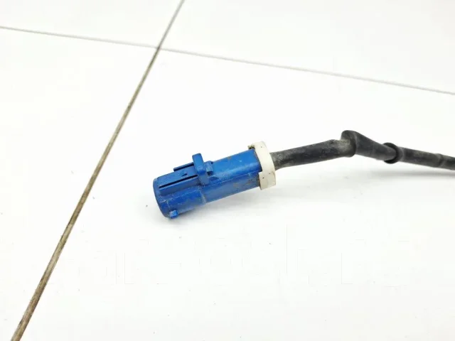 ������ ����������� Ford Focus 3M519G444AB 2 3M519G444AB ����