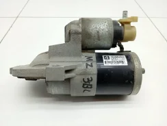 ������� Mazda 3 LF4J18400 BL LF17 LF4J18400 ����