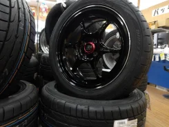 Dunlop Direzza