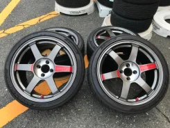 RAYS Volk Racing TE37 Saga SL