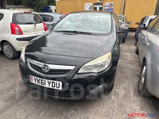 ������� Opel Astra J 2010-2017 21360879 1202217 ����