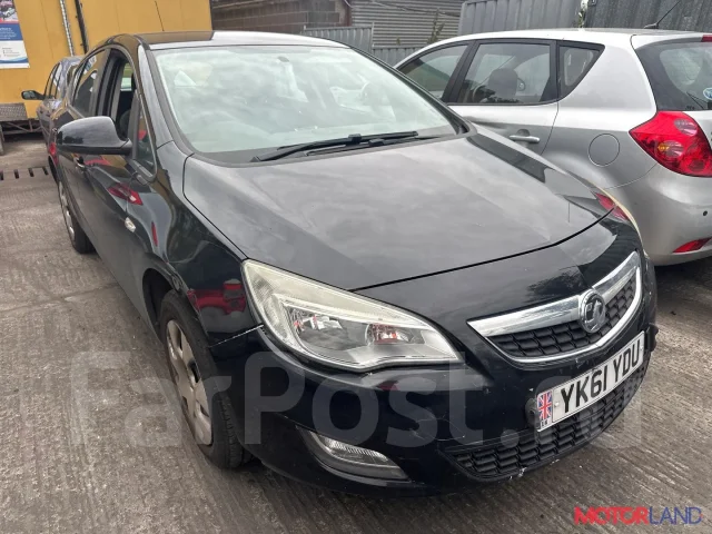 ������� Opel Astra J 2010-2017 21360879 1202217 ����