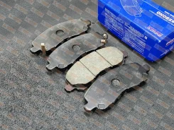 ������� ��������� ����� Mitsubishi Outlander 0512/COLT CY2A 07/Lancer CS5# 0007 Akebono MZ690348 MZ690348 ����