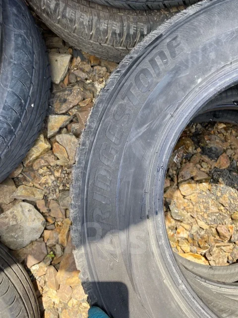 Bridgestone Blizzak Spike-01. ������, ����������, �/�, ����� 50 % ����