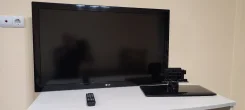 LG 42LK530. LCD (��) ����