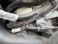 ������� Volvo V40 2013-2016 30659805 MV B4164T 30659805 ����