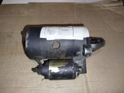 ������� mitsubishi Colt 1989 MD162836 C52A MD162836 ����