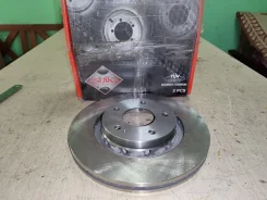 ���� ��������� mitsubishi Carisma MR205215 EA MR205215 ����