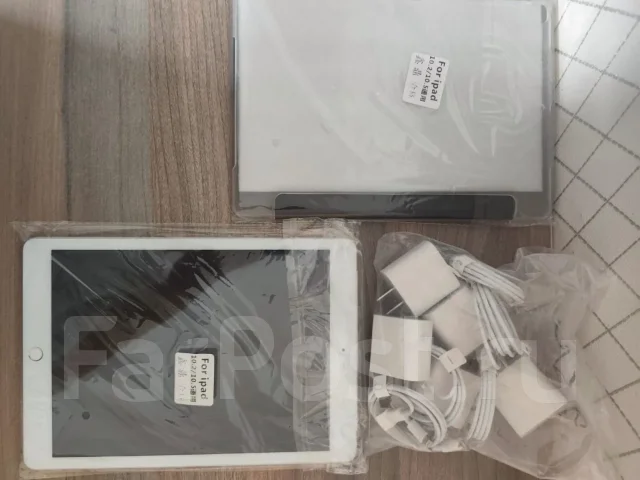 Apple iPad 7 ����