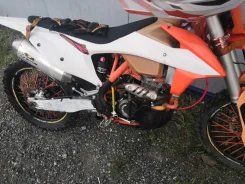 Regulmoto Crosstrec 300. 320����. ��., ��������, ���������, ������ �� �� ����