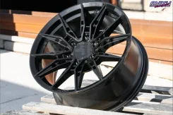 Showa Garage. 8.5x18", 6x139.7, ET20, �� 106,1���. ��� ����� �� �������� ����